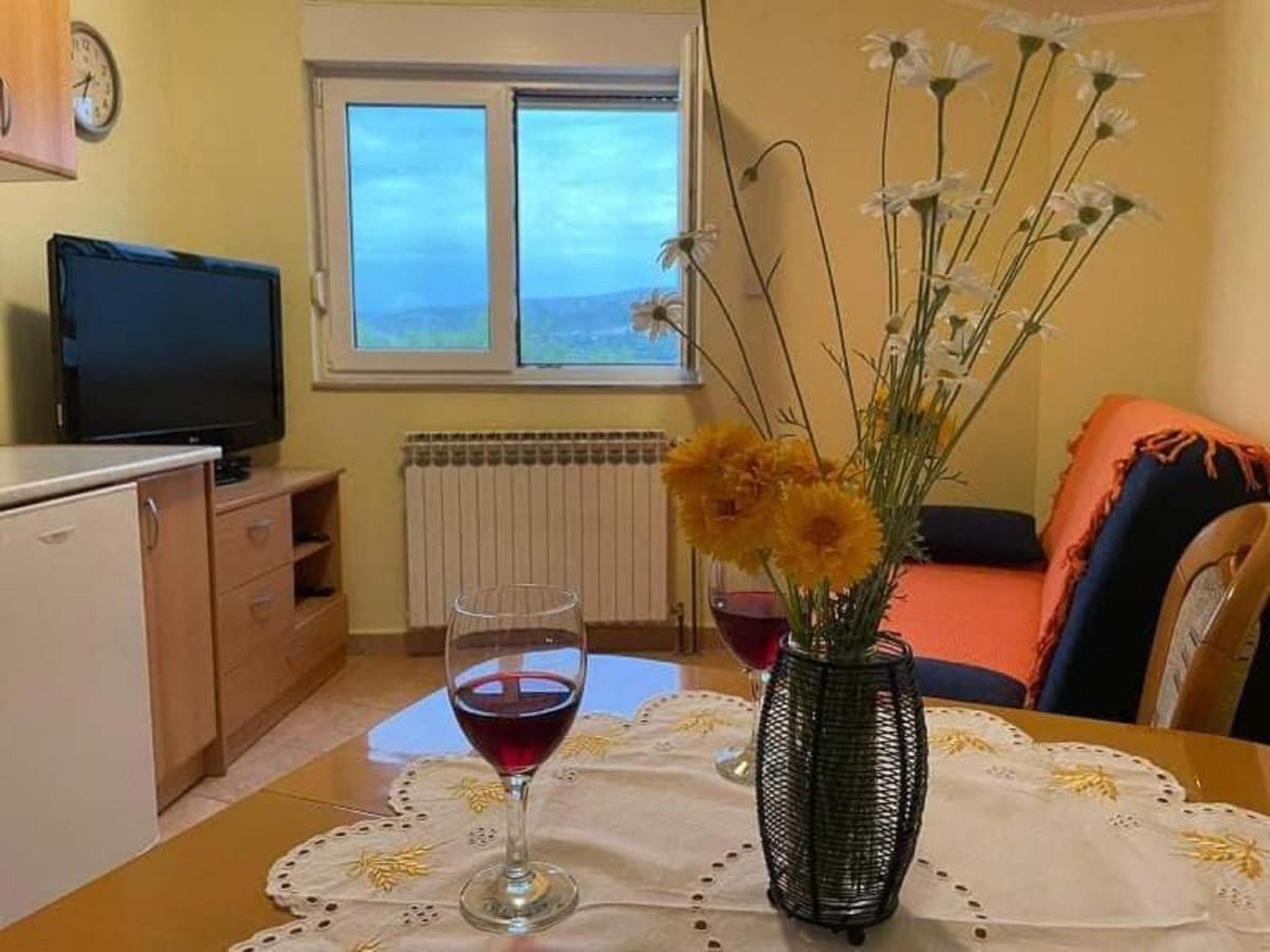 Jadrtovac Apartman Luka מראה חיצוני תמונה