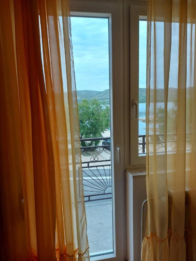 Jadrtovac Apartman Luka מראה חיצוני תמונה