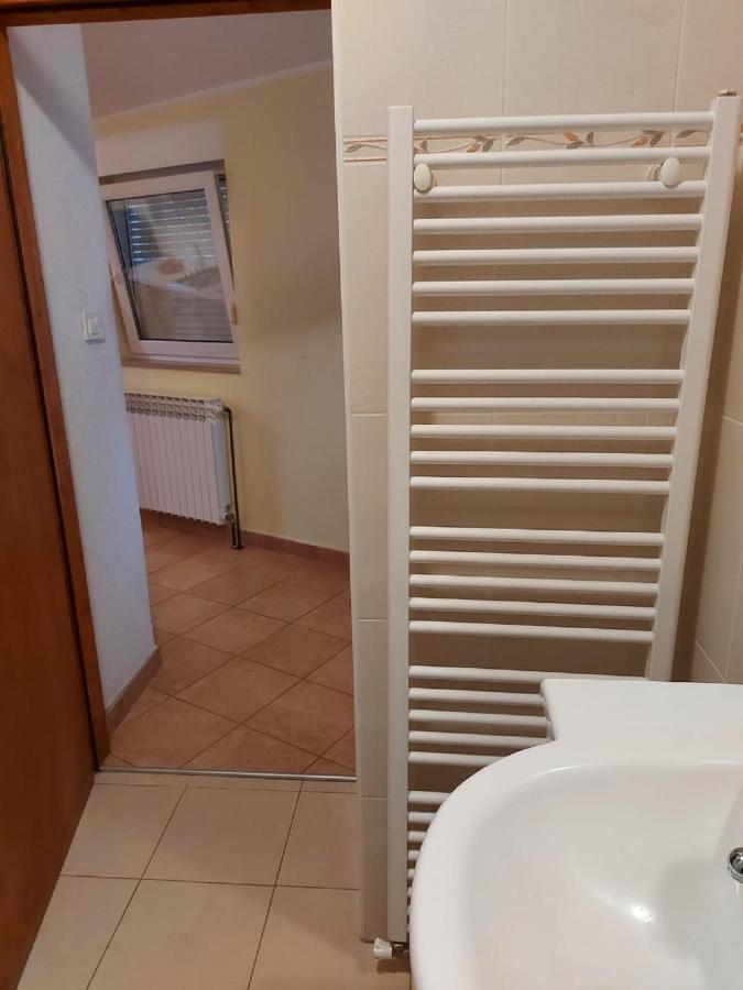 Jadrtovac Apartman Luka מראה חיצוני תמונה